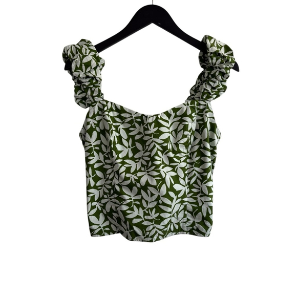Abercrombie & Fitch Tops - Abercrombie & Fitch Green/White Floral Ruffle Sleeve Smocked Back Crop Tank Sz M